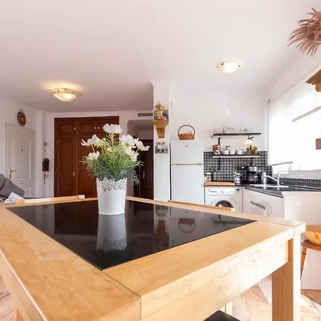 Awesome In With Kitchen Holiday home
