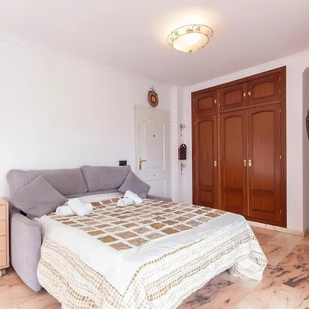 Awesome In With Kitchen Holiday home Benalmadena
